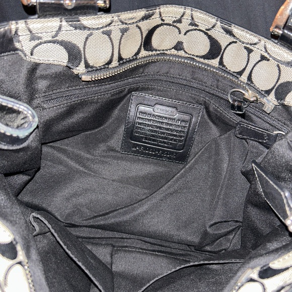 Coach Handbag Large - Picture 3 of 6